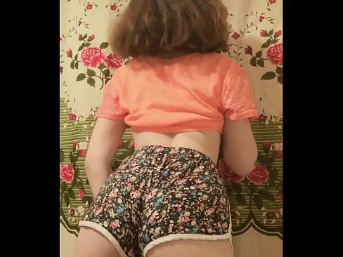 ❤️ Sexy jonge babe dy't har koarte broek op 'e kamera útstrielet ️❌ Porno by porno fy.myinvest.top ☑